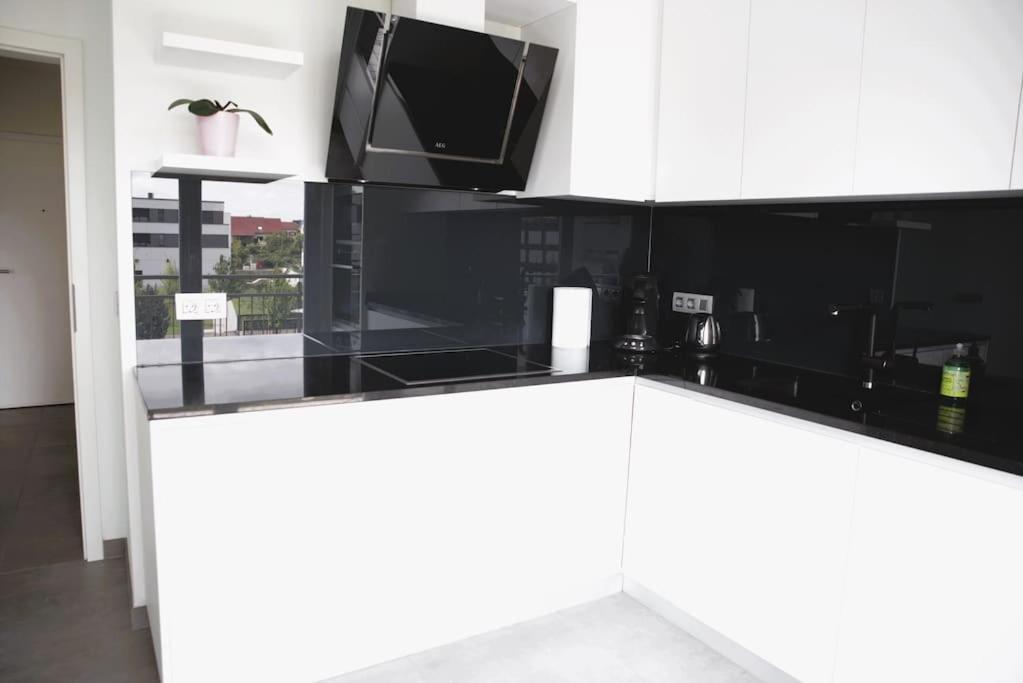 Charming Modern 2 Bedroom Apartment Alzingen Exterior foto